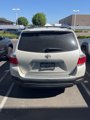 Used 2012 Toyota Highlander FWD image 3