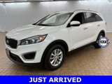 Used 2017 Kia Sorento LX image 3
