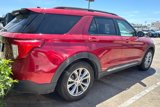 Used 2020 Ford Explorer XLT w/ Equipment Group 202A image 3
