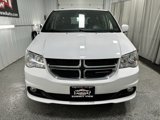 Used 2019 Dodge Grand Caravan SXT image 2