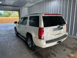 Used 2008 Cadillac Escalade AWD image 2