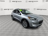Used 2022 Ford Escape SEL w/ Technology Package image 2