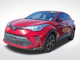 Used 2020 Toyota C-HR XLE image 3