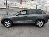 Used 2013 Volkswagen Touareg VR6 image 3
