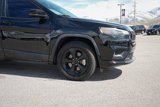 Used 2020 Jeep Cherokee Latitude Plus image 3