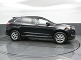 Used 2023 Ford Edge SEL image 4