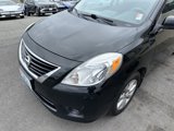 Used 2013 Nissan Versa SL image 3