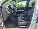Used 2023 GMC Terrain SLT image 3