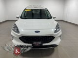 Used 2022 Ford Escape Titanium image 2