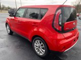 Used 2018 Kia Soul + image 4