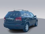 Used 2012 Kia Sorento LX w/ Convenience Pkg image 3