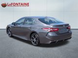 Used 2019 Toyota Camry SE w/ Carpet Mat Package image 3