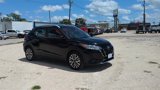 Used 2024 Nissan Kicks SV image 2