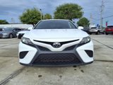 Used 2019 Toyota Camry SE image 2
