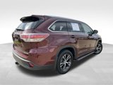 Used 2016 Toyota Highlander XLE image 6