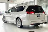 Used 2017 Chrysler Pacifica Limited w/ UConnect Theater Package image 4