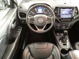 Used 2019 Jeep Cherokee Limited image 2