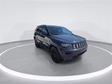 Used 2018 Jeep Grand Cherokee Altitude image 2
