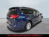 Used 2017 Chrysler Pacifica Touring-L image 6