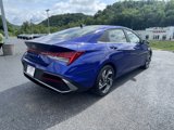 Used 2024 Hyundai Elantra SEL w/ Convenience Package image 3
