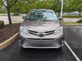 Used 2019 Toyota Sienna XLE w/ XLE Navigation Package image 2