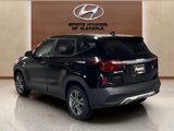 Used 2023 Kia Seltos LX image 4