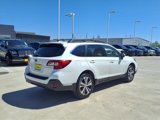 Used 2018 Subaru Outback 2.5i Limited image 2