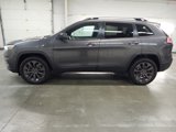 Used 2021 Jeep Cherokee Latitude Lux 80th Anniv w/ Quick Order Package 2YU 80th image 3