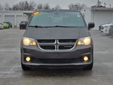 Certified 2019 Dodge Grand Caravan SXT image 2