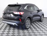 Used 2021 Ford Escape Titanium image 4