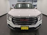 Used 2022 GMC Terrain SLT w/ Infotainment Package II image 2
