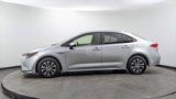 Used 2021 Toyota Corolla LE image 3