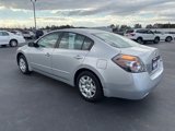 Used 2010 Nissan Altima 2.5 S image 3