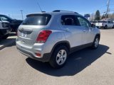 Used 2020 Chevrolet Trax LT w/ LT Convenience Package image 6