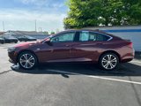 Used 2018 Buick Regal Essence image 2