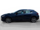 Used 2018 MAZDA MAZDA3 Touring image 2
