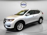 Used 2018 Nissan Rogue SV image 3