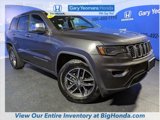 Used 2017 Jeep Grand Cherokee Limited w/ Luxury Group II image 2