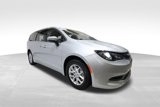 Used 2023 Chrysler Voyager LX image 6