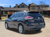 Used 2015 Nissan Rogue SV image 3