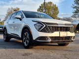 Used 2023 Kia Sportage LX image 2