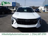 Used 2025 Chevrolet Trax RS w/ Driver Confidence Package image 2