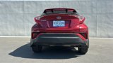 Used 2018 Toyota C-HR XLE image 3
