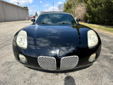 Used 2006 Pontiac Solstice Convertible w/ Premium Package image 2