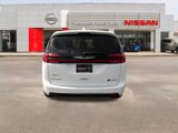 Used 2022 Chrysler Pacifica Touring-L w/ Uconnect Theater Family Group image 4