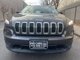 Used 2017 Jeep Cherokee Latitude image 2
