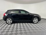 Used 2017 Mercedes-Benz GLA 250 4MATIC image 4