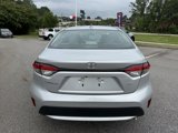 Used 2022 Toyota Corolla LE image 3