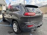 Used 2014 Jeep Cherokee Latitude w/ Comfort/Convenience Group image 2