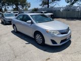 Used 2013 Toyota Camry LE image 2